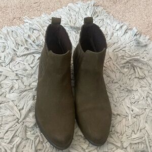 Steve Madden Booties